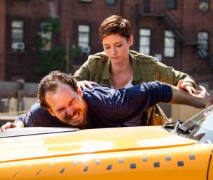 Taxi Brooklyn : Chyler Leigh dans un r&ocirc;le tr&egrave;s diff&eacute;rent de Grey's Anatomy