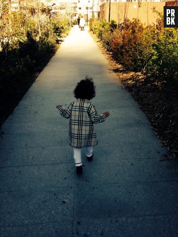 Emilie Nef Naf : sa fille Maëlla en photo sur Twitter, le 19 mars 2014