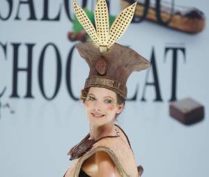 Elodie Varlet d&eacute;file au Salon du chocolat 2012