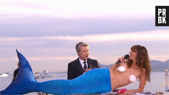 Doria Tillier en sirène presque nue et ultra sexy pour sa météo dans le Grand Journal du 16 mai 2014