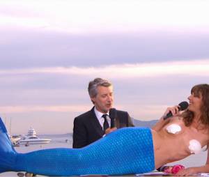 Doria Tillier en sirène presque nue et ultra sexy pour sa météo dans le Grand Journal du 16 mai 2014