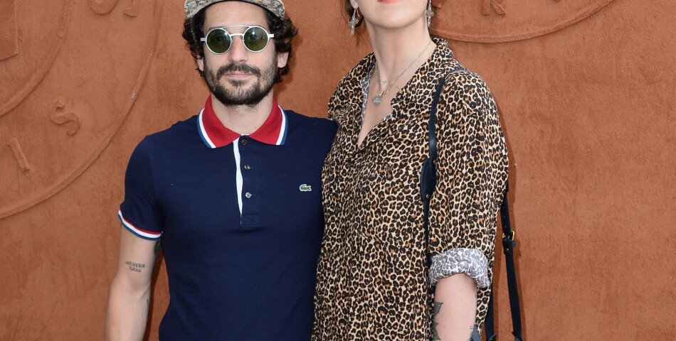 Daphné Bürki et Gunther Love en couple au quartier VIP de Roland Garros, le 7 juin 2014