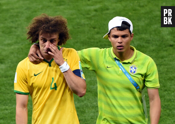 Thiago Silva console David Luiz après Brésil VS Allemagne, le 8 juillet 2014