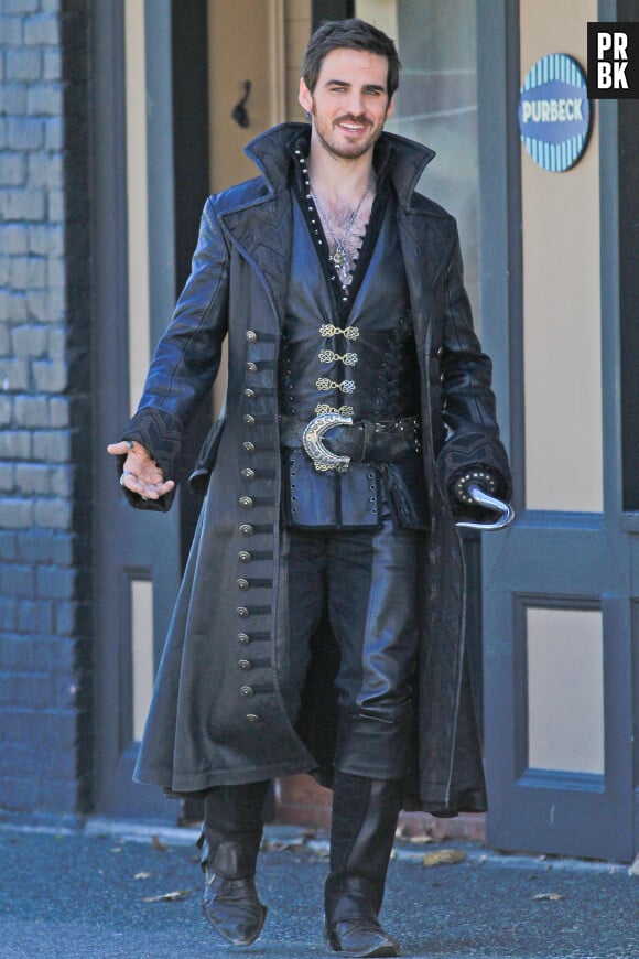 Once Upon a Time saison 4 : Colin O'Donoghue sur le tournage le 16 juillet 2014