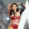 Selena Gomez participe au "défi squat" pour muscler ses fesses