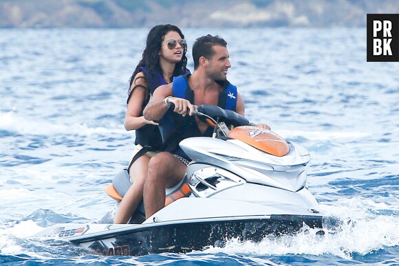 Selena Gomez et Tommy Chiabra très proches à Saint Tropez le 22 juillet 2014