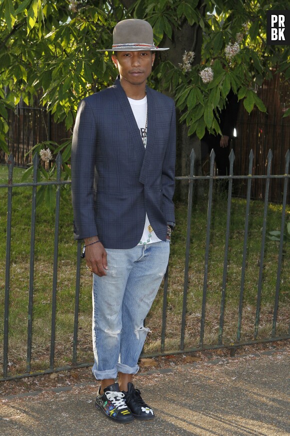 Pharrell Williams au classement des stars les mieux habillées de 2014 selon Vanity Fair