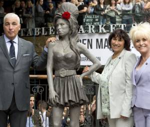 Amy Winehouse : une statue de bronze &agrave; Camden