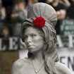 Amy Winehouse : sa statue de bronze dévoilée à Londres