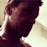 Benjamin Castaldi torse nu sur Instagram : photo narcissique... mais assumée