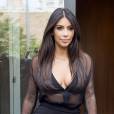  Kim Kardashian d&eacute;collet&eacute;e et transparente, le 11 ao&ucirc;t 2014 &agrave; NY 