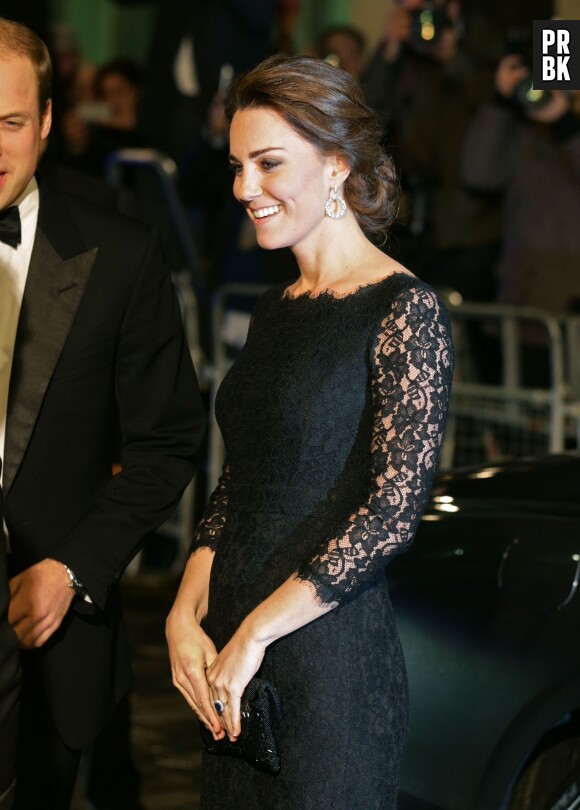 Kate Middleton en robe Diane von Furstenberg à la soirée Royal Variety Performance, le 13 novembre 2014 à Londres