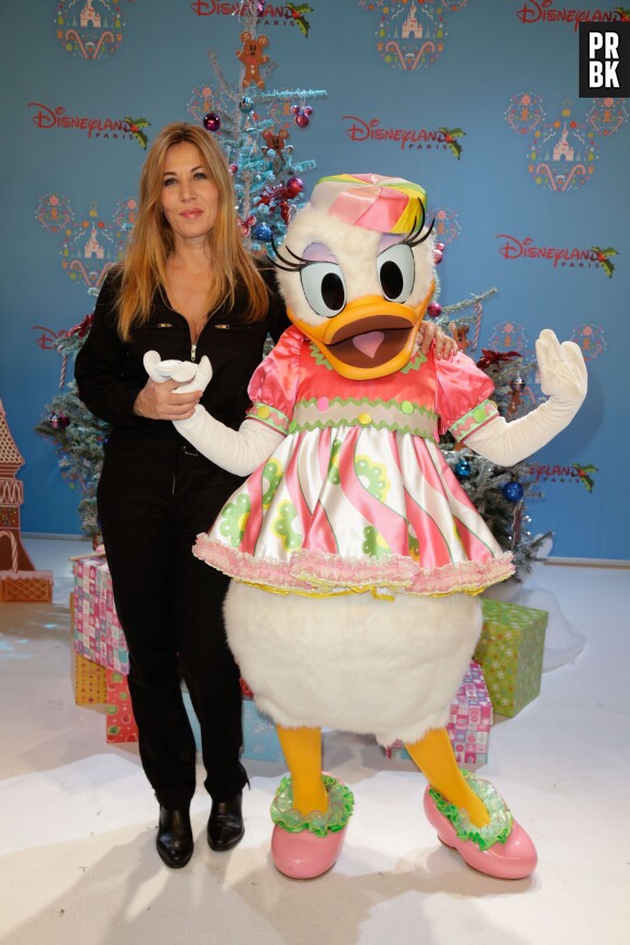 Mathilde Seigner à l'ouverture de la saison de Noël à Disneyland Paris, le 15 novembre 2014 à Marne-La-Vallée