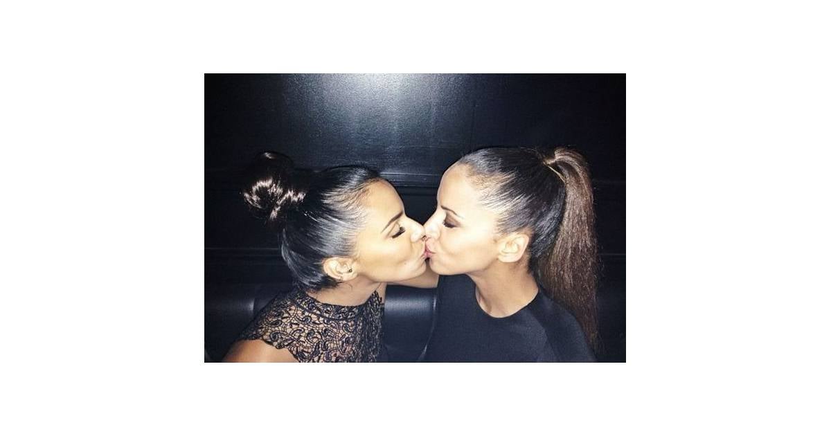 Shy'm bisou sur la bouche avec Noémie Lenoir Purebreak Shy'm bisou sur la bouche avec Noémie Lenoir Purebreak