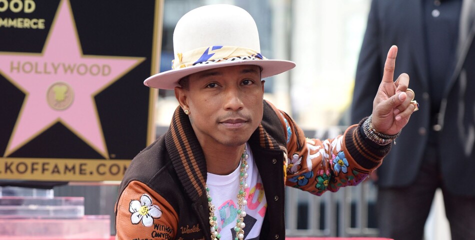 Pharrell Williams inaugure son étoile sur le Hollywood Walk of Fame de Los Angeles le jeudi 4 décembre 2014