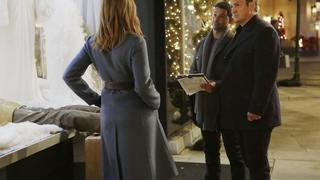 Castle saison 7, épisode 10 : strip-teaseuses et mafia pour Rick et Kate à Noël