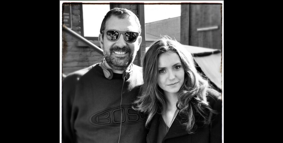 Nina Dobrev et son papa sur le plateau de The Vampire Diaries le 19 décembre