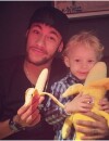  Neymar et son fils : leur clin d'oeil à la banane de Dani Alves 