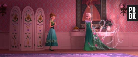 La Reine des neiges - une fête givrée : Anna et Elsa, les deux soeurs en photo