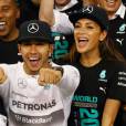  Nicole Scherzinger et Lewis Hamilton heureux, le 23 novembre 2014 &agrave; Abou Dhabi 