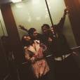  Selena Gomez et Zedd enlac&eacute;s sur une photo post&eacute;e sur Instagram le 24 janvier 2015 