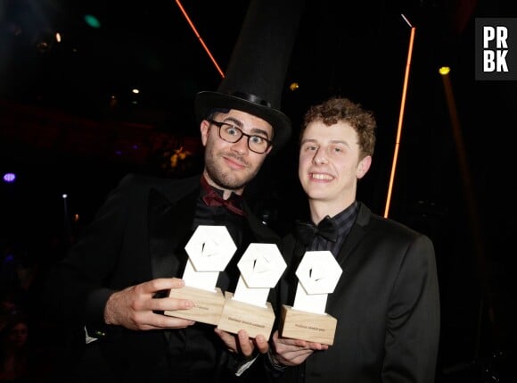 Cyprien et Norman aux Web Comedy Awards 2014 organisés par W9, Youtube et Orangina, le 21 mars 2014 à Paris