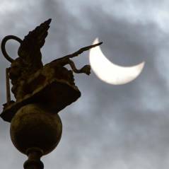 Eclipse solaire 2015 : les meilleurs détournements du web