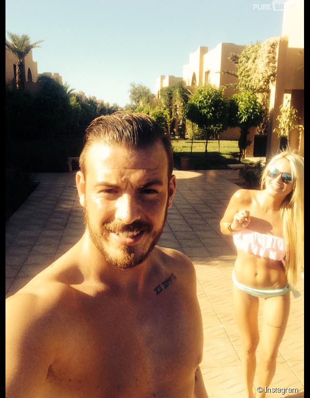 Aur lie Dotremont S affiche Sexy En Bikini Et D fend Le Couple Ana s 