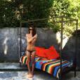 Emily Ratajkowski topless et en string sur Instagram : les photos sexy de la semaine, mars 2015