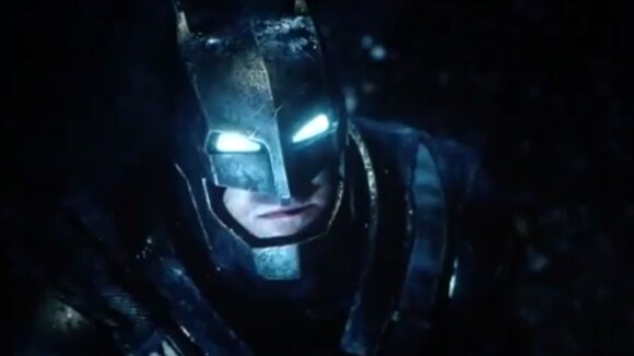Batman V Superman : affrontement sombre et badass dans une bande-annonce épique