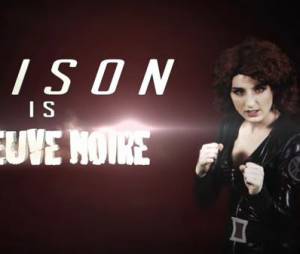 Alison Wheeler dans la peau de la veuve noire pour sa météo Avengers, le 22 avril 2015, sur Canal +