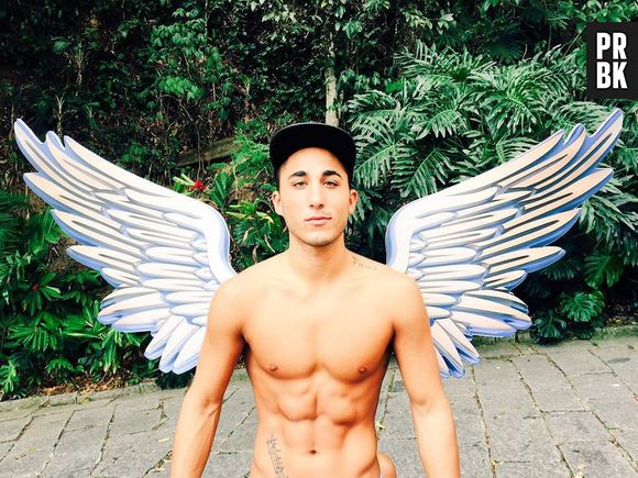 Vivian (Les Anges 7) en couple ? Il répond à la rumeur