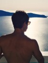  Valentin Lucas, le petit ami de Caroline Receveur, en vacances sur l'&icirc;le de Santorin sur Instagram 
