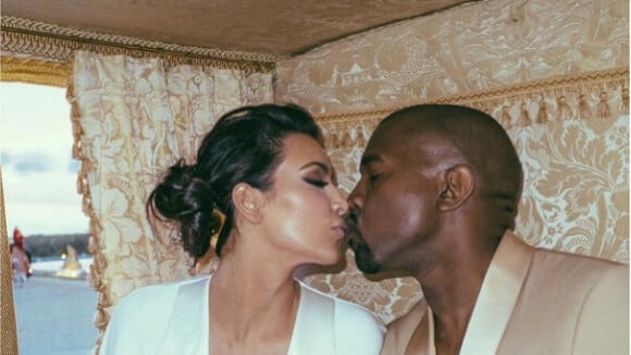 Kim Kardashian : des photos inédites de son mariage avec Kanye West pour leur un an !