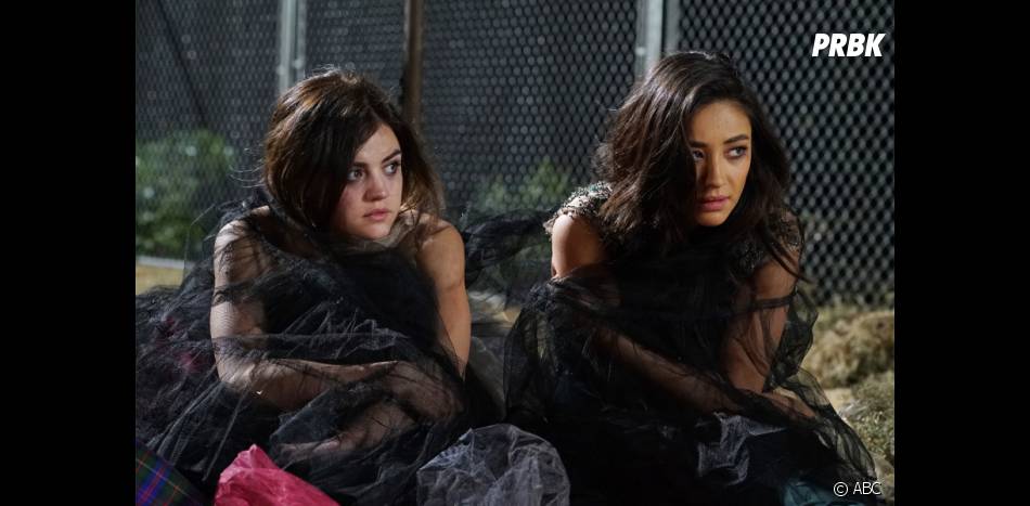 Pretty Little Liars Saison 1 épisode 6 Pretty Little Liars saison 6, épisode 1 : Aria (Lucy Hale) et Emily