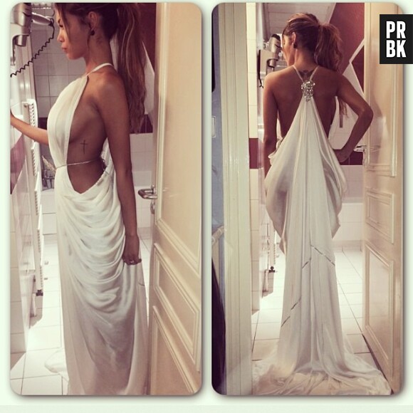 Nabilla en robe blanche sexy sur Instagram
