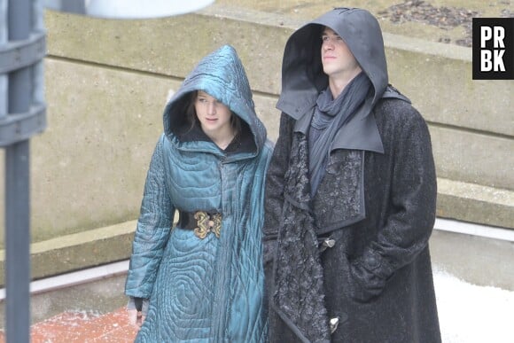 Hunger Games 4 : Jennifer Lawrence et Liam Hemsworth sur le tournage d'une scène avec Katniss et Gale, le 7 mai 2014 en France