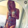 Caroline Receveur sexy en une-pièce sur Snapchat, le 2 août 2015