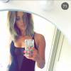 Caroline Receveur : en une-pièce sexy et décolletée sur Snapchat, le 2 août 2015