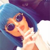 Kylie Jenner : cheveux bleus et frange, sa nouvelle folie capillaire