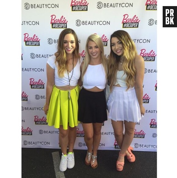 Enjoy Phoenix avec les blogueuses beauté Mia Stammer et Alisha Marie à la BeautyCon de Los Angeles