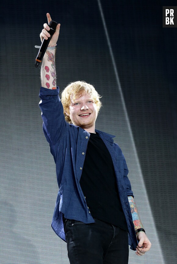 Ed Sheeran critiqué à cause de son tatouage, il répond à ses détracteurs