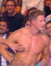 Matthieu Delormeau : strip-tease sexy dans TPMP sur D8
