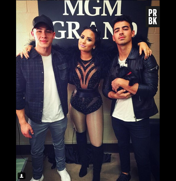 Demi Lovato retrouve les Jonas Brothers lors de l'IHeartRadio Festival à Las Vegas le samedi 19 septembre