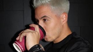 Samir Nasri devient blond platine : sa nouvelle coupe de cheveux dévoilée sur Instagram