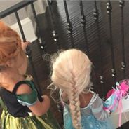 North West déguisée en Reine des Neiges : Kim Kardashian dévoile son adorable costume pour Halloween