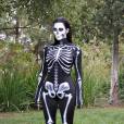 Kim Kardashian : best-of de ses costumes d'Halloween, en squelette en 2014