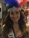 Charlotte Pirroni dans son costume national pour le concours Miss International 2015