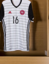 Adidas dévoile la Future Arena, les maillots de l'Euro 2016 et le ballon de la compétition