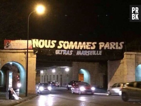 "Nous sommes Paris", le soutien émouvant des Ultras de Marseille